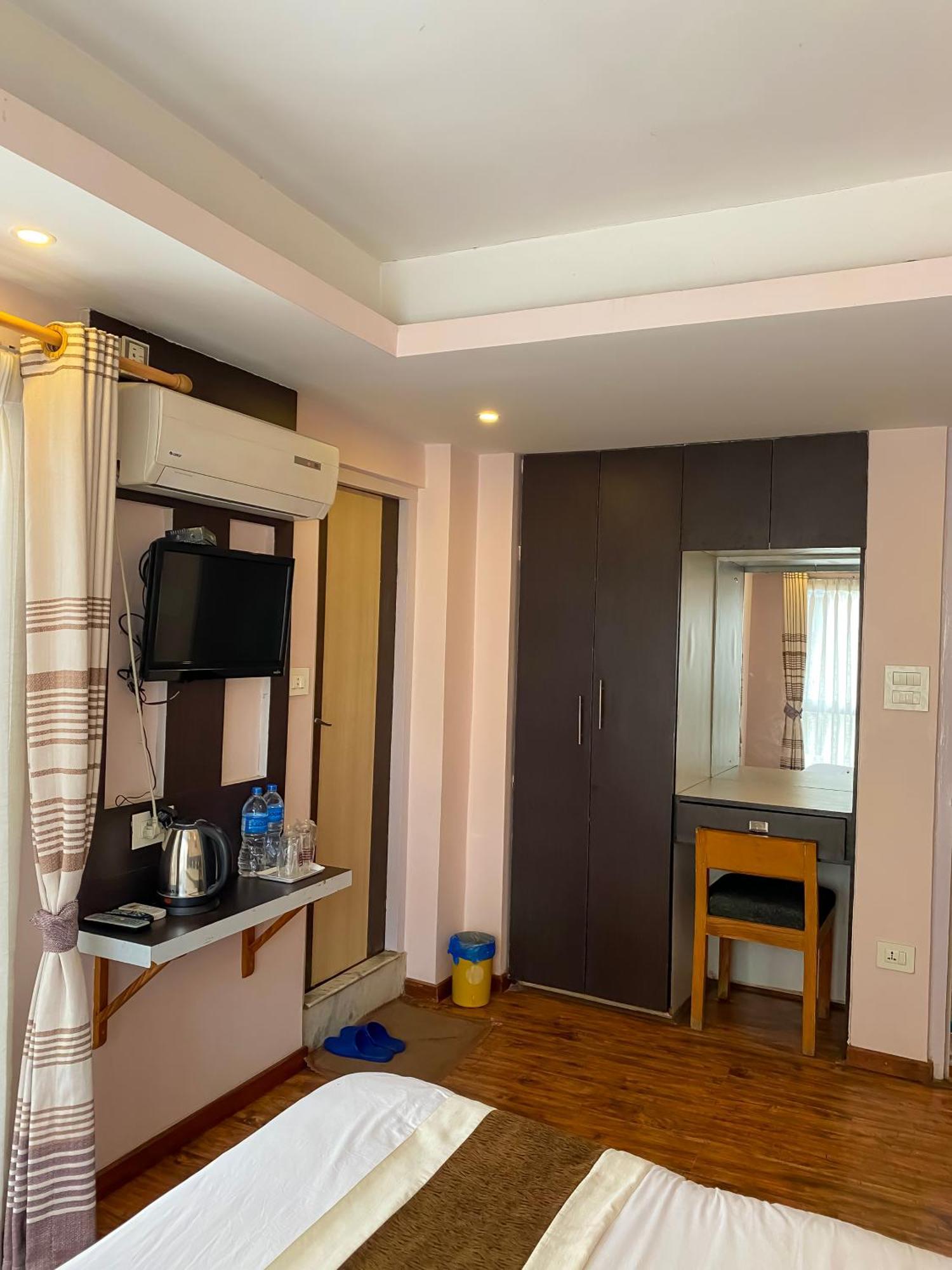 Lemon Tree Hotel Kathmandu Luaran gambar